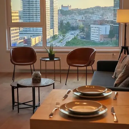 Premium New With Panoramic Castle View Apartament *